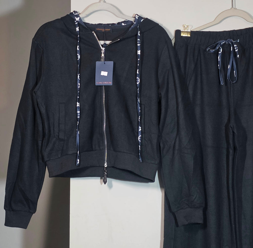 L Logo Black 2 piece Lounge wear