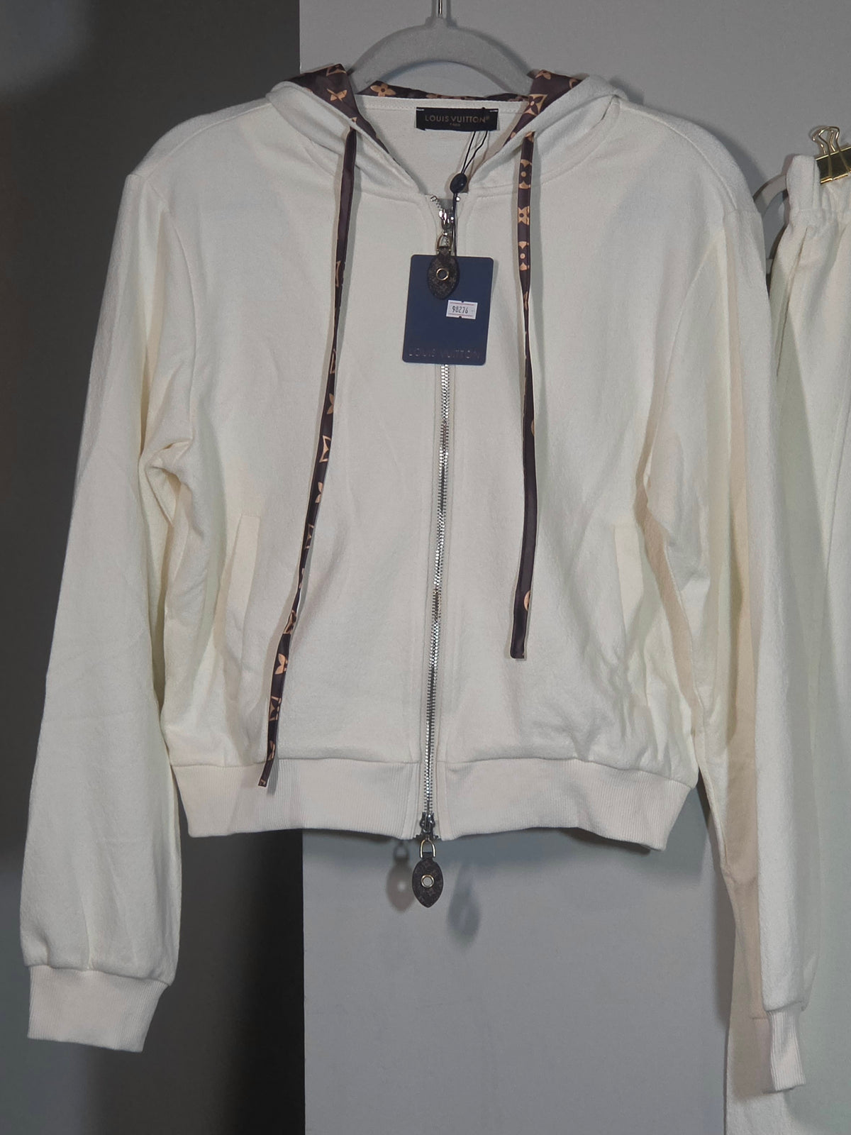 L Logo White 2 piece Lounge wear