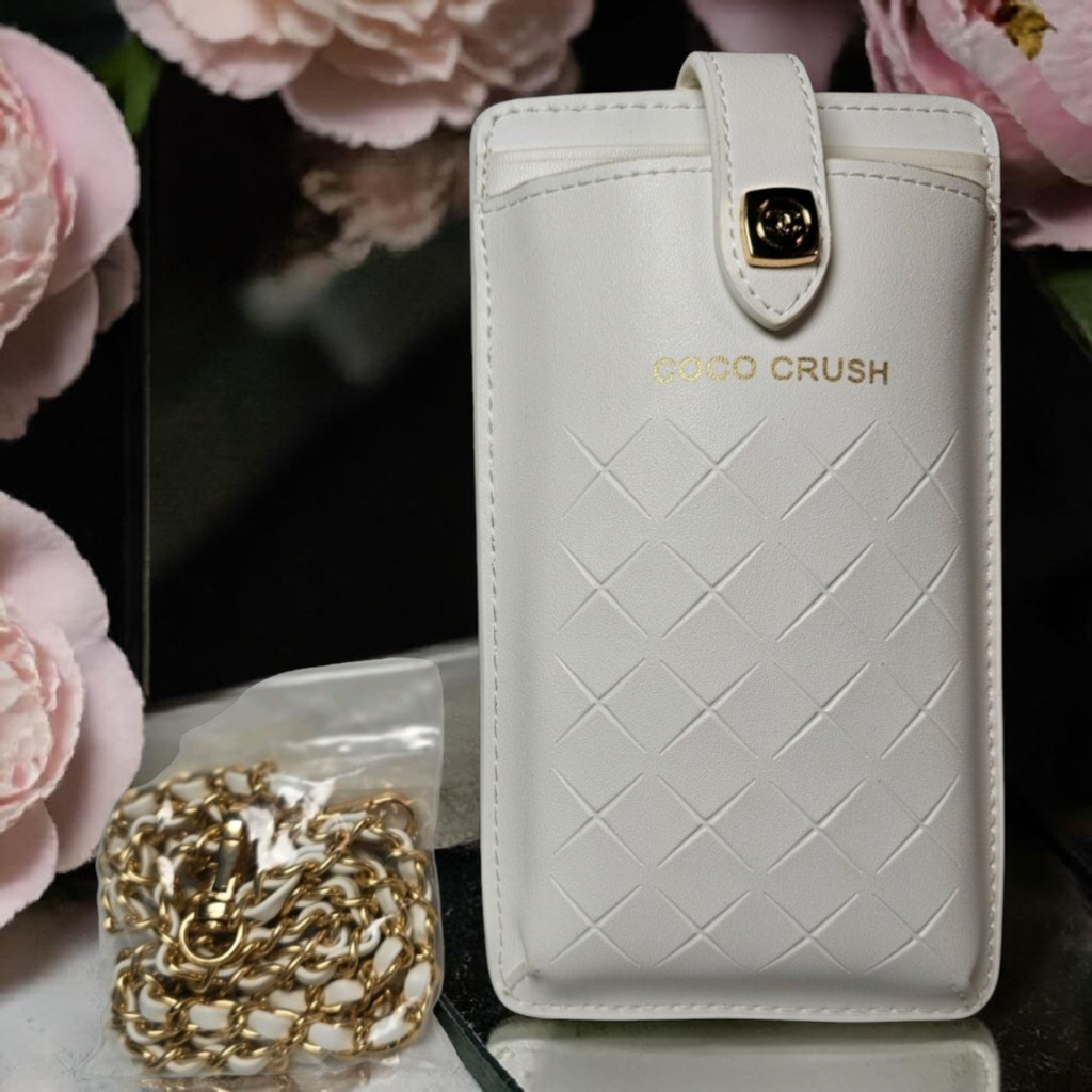 CHANEL COCO CRUSH White Quilted Leather Crossbody Phone case w/ Matching chain strap
