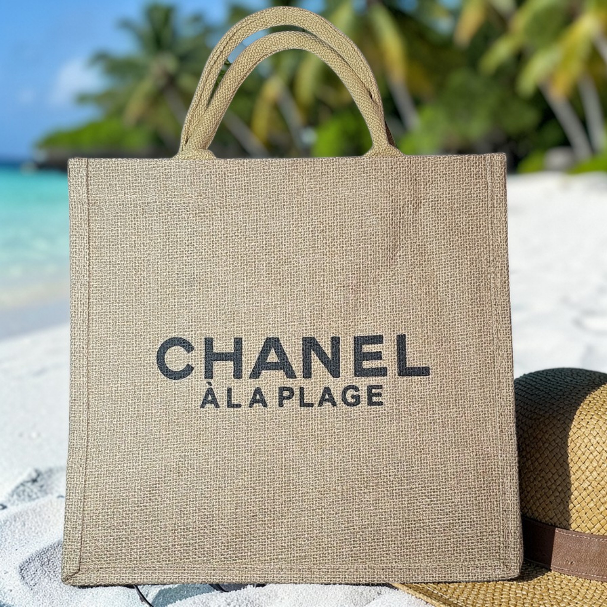 CHANEL À La Plage Double woven Raffie Bag Lined with easy clean lining NEW