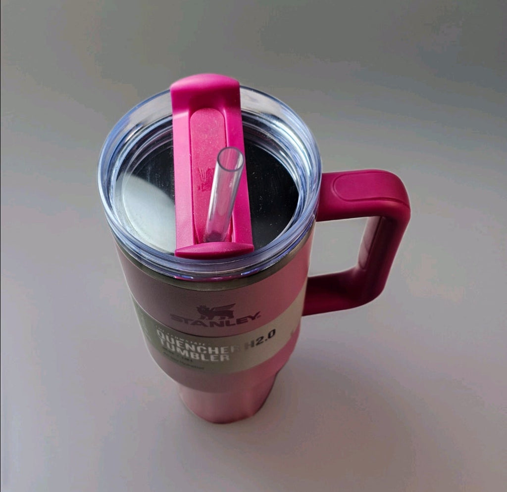 Stanley 40 oz The Quencher Tumbler in Pink with Bonus Accessory pouch NWT