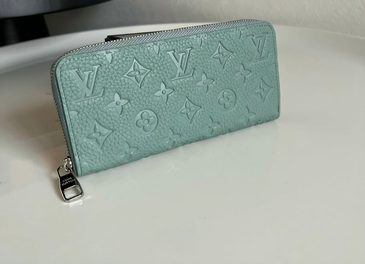 Green Long Zipper Wallet