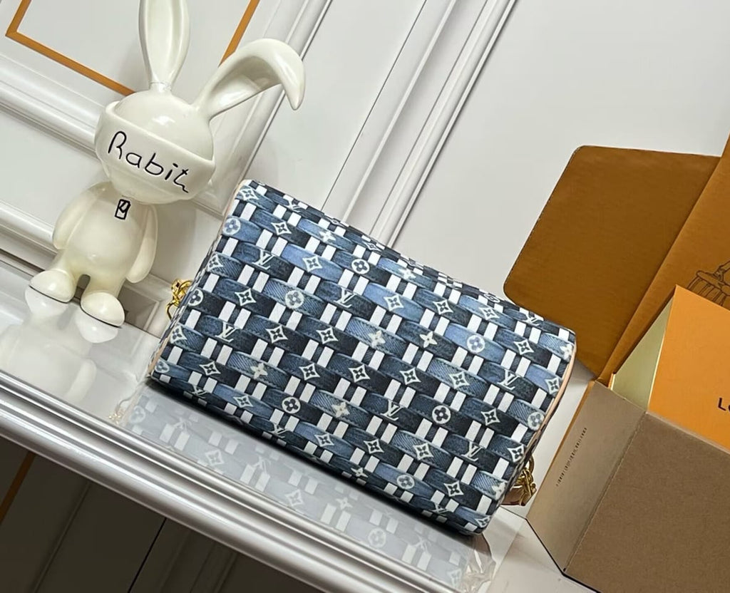 L Logo Denim Woven Look 30cm