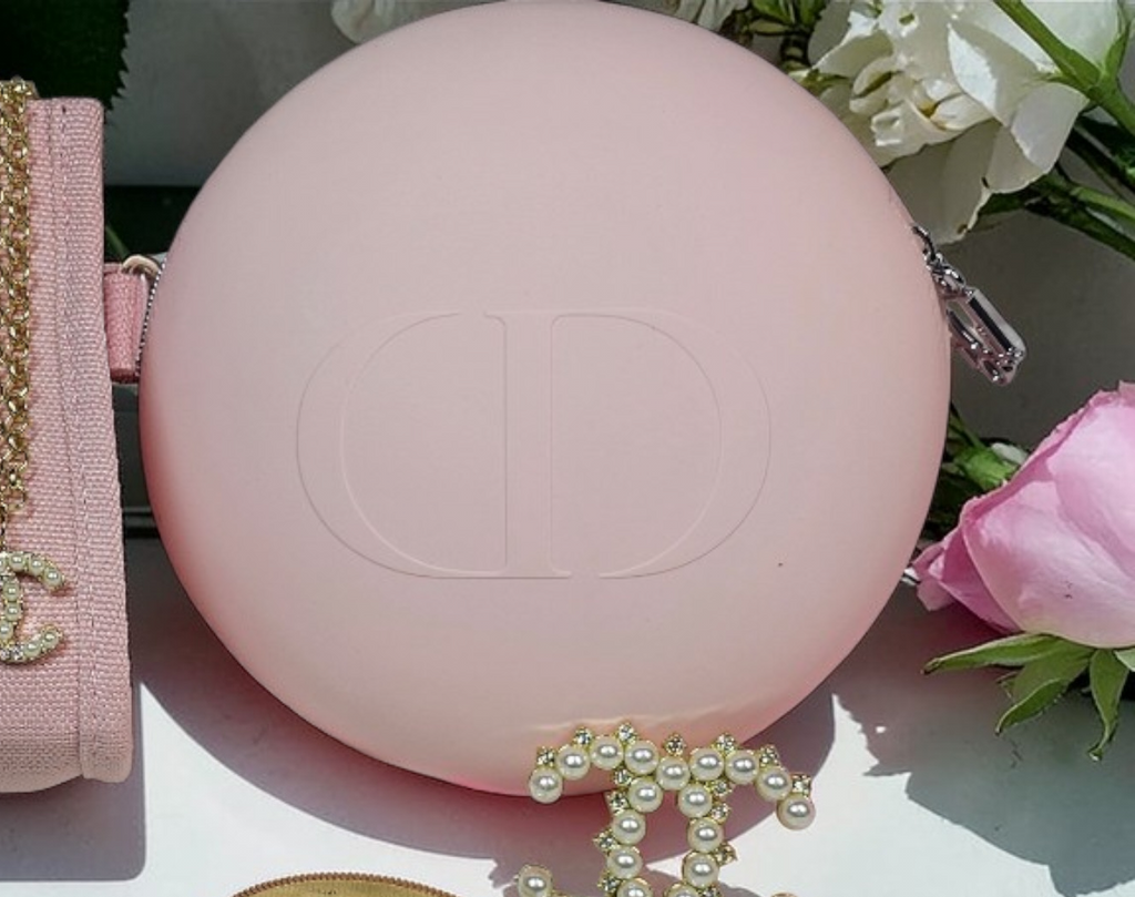 Dior Pink Round Silicone Beauty Case logo zipper pull