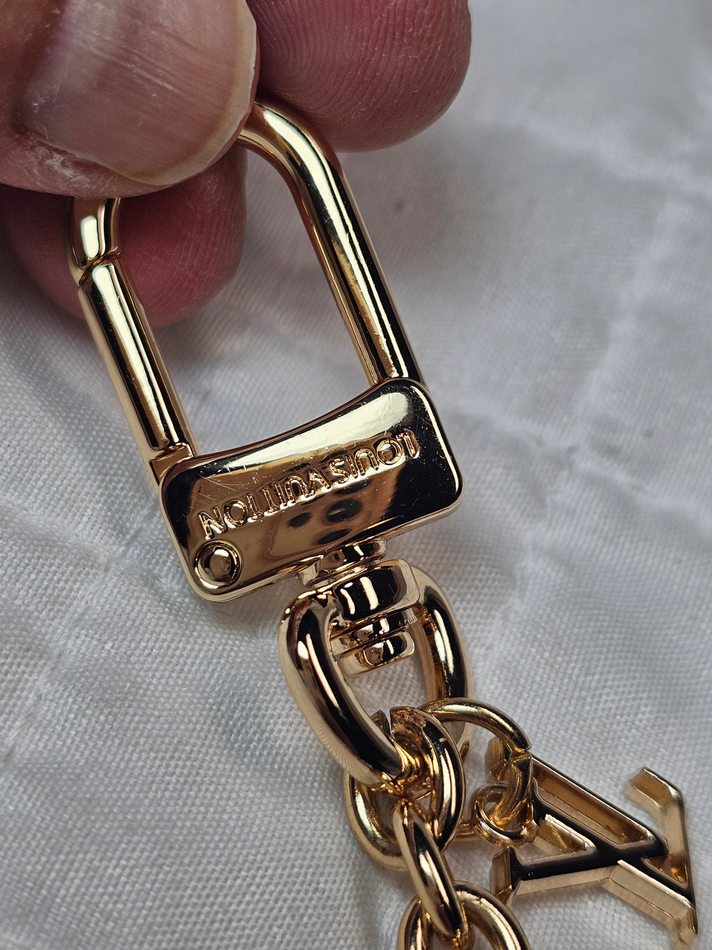 Logo Gold Charm Keychain Bag Charm Accessory