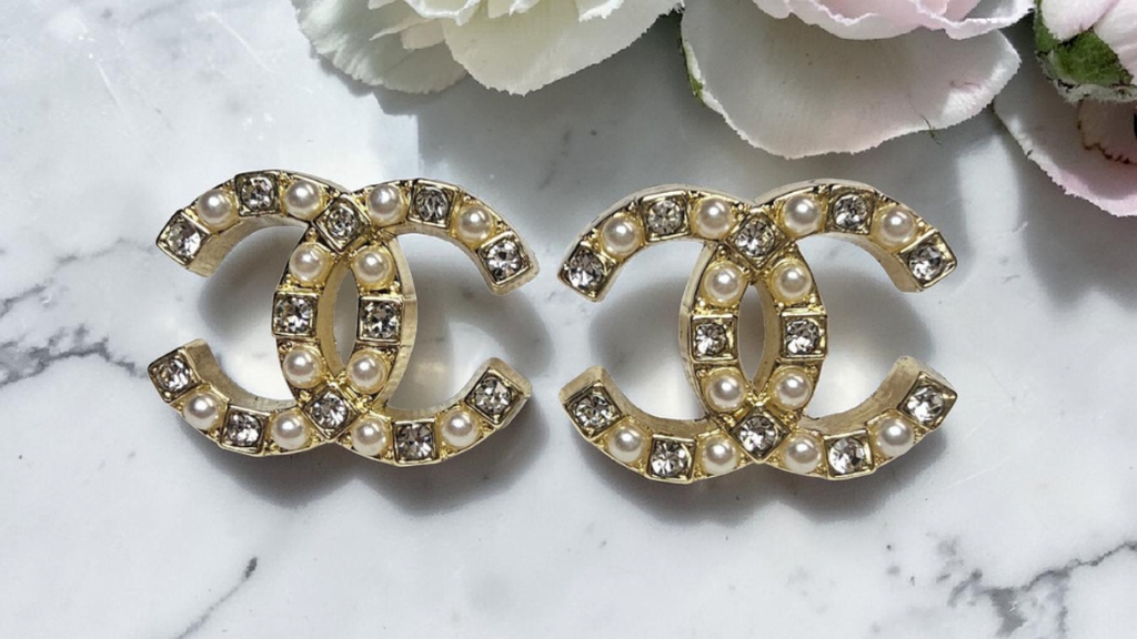 CC Logo charm Gold Pearl and Gemstone Earrings