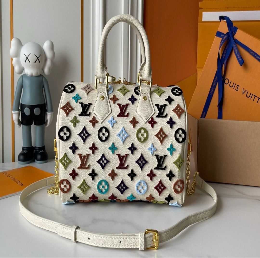 Preorder White colorful L logo barrel bag