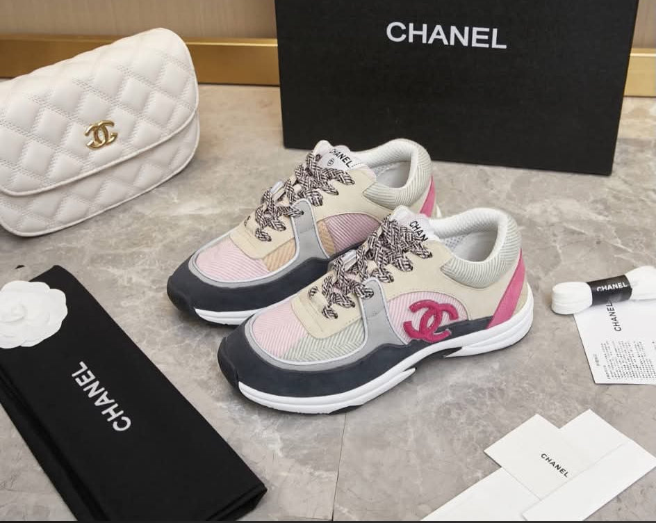 C Logo Sneakers