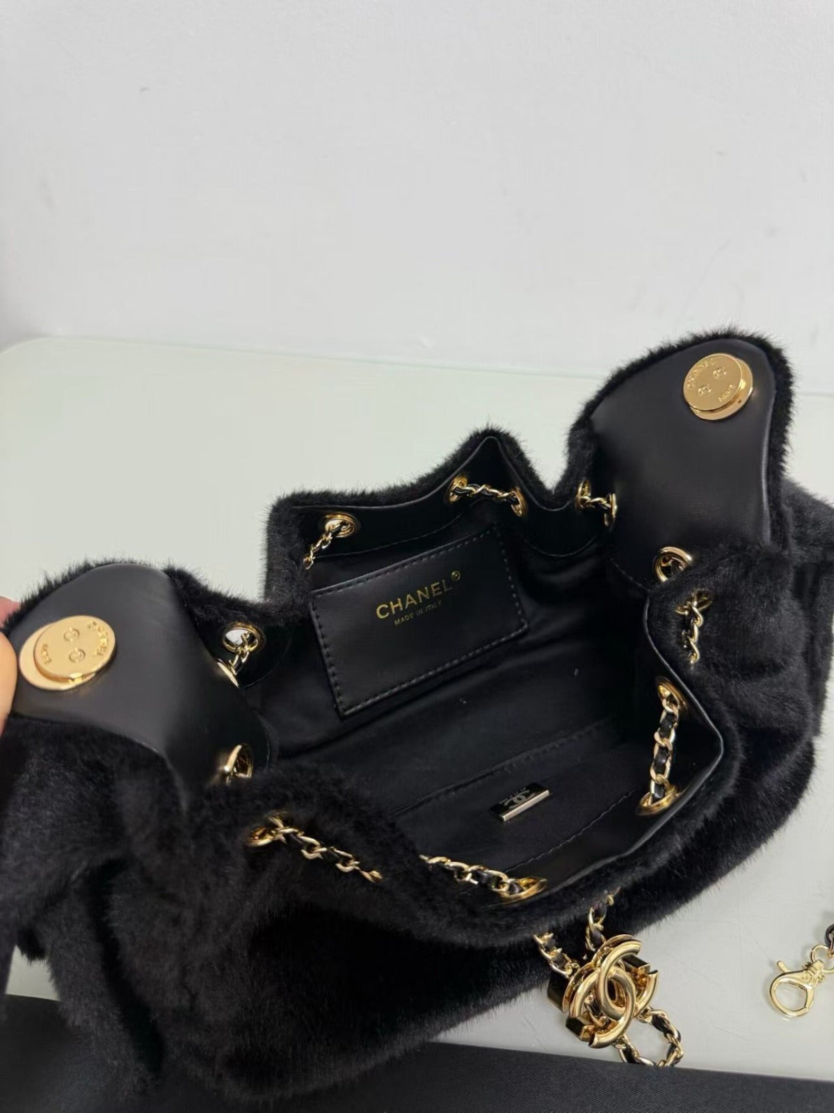 C Logo Vegan Fur Bag 22 cm