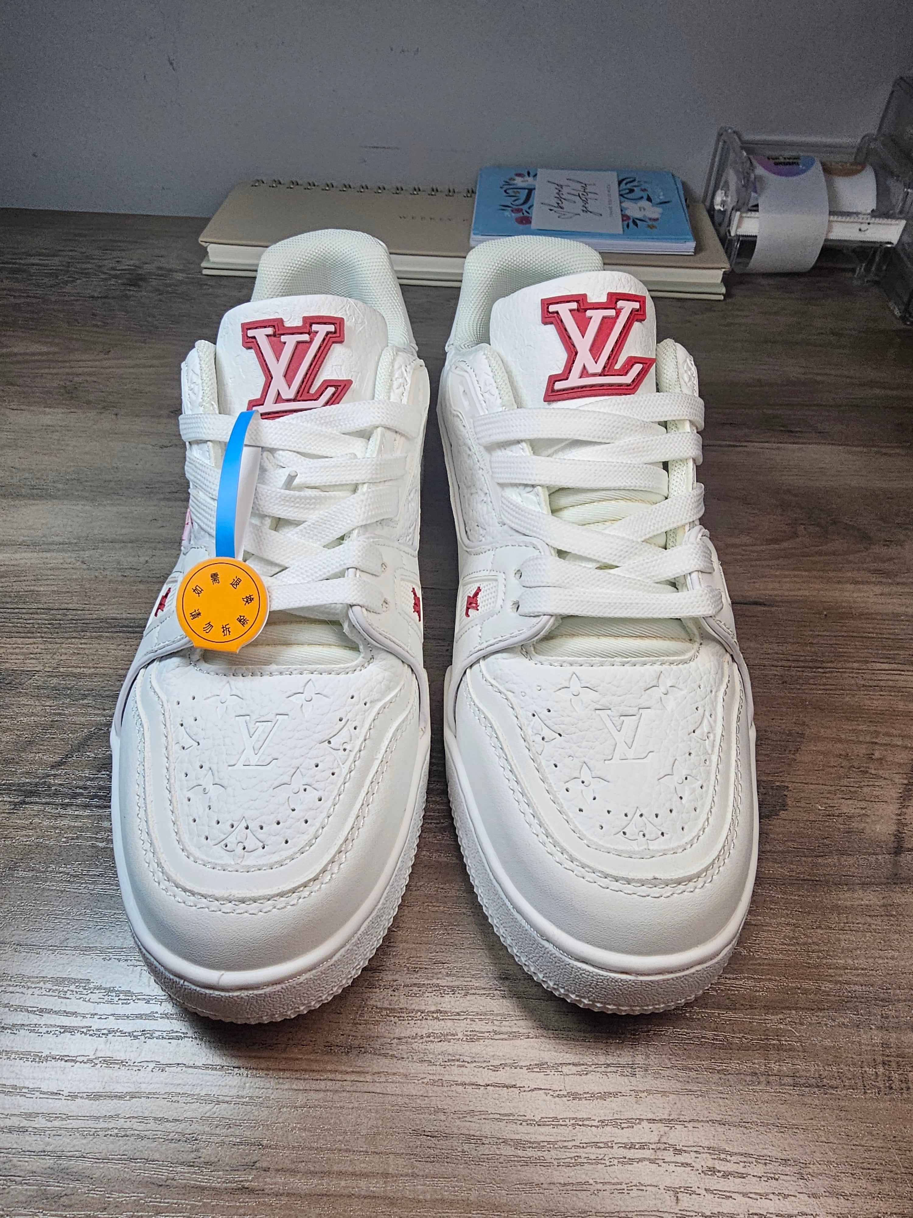 Floral logo sneakers white and pink