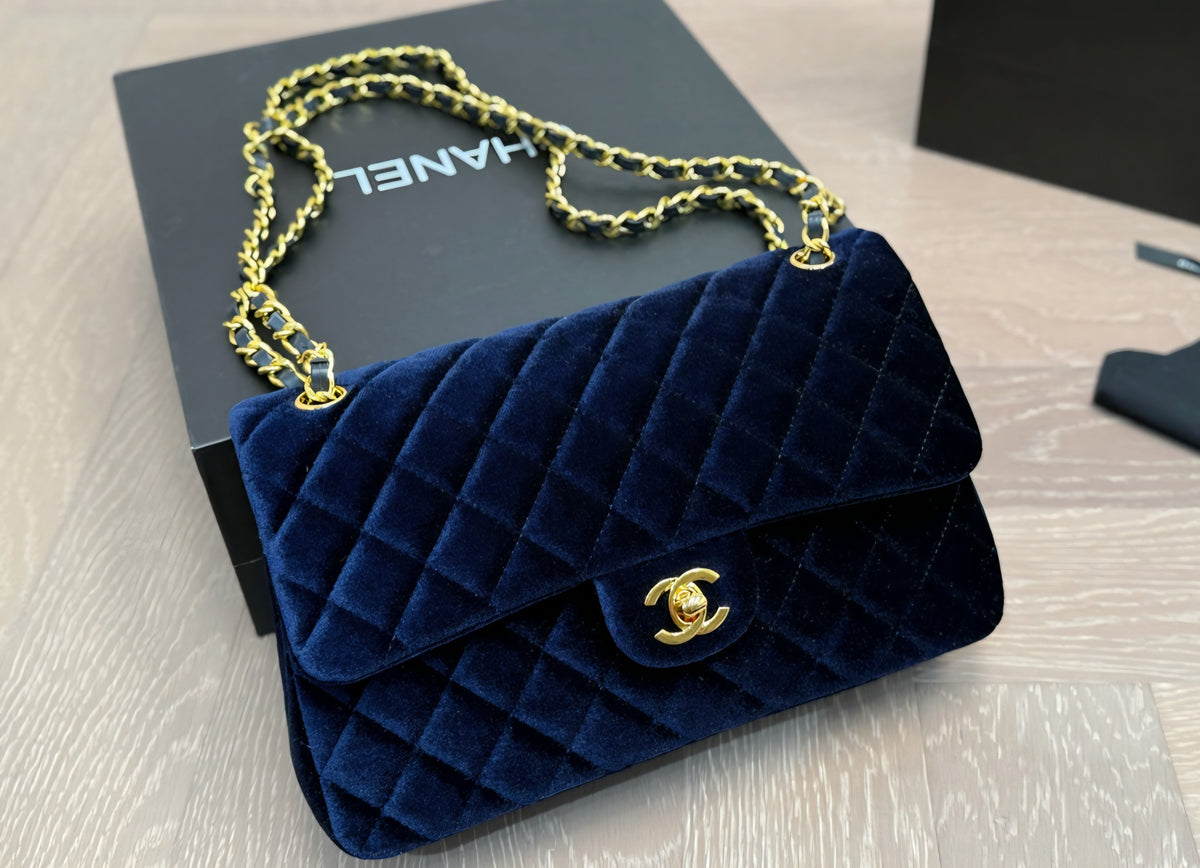 C Logo Velvet Single Flap Bag/ Crossbody