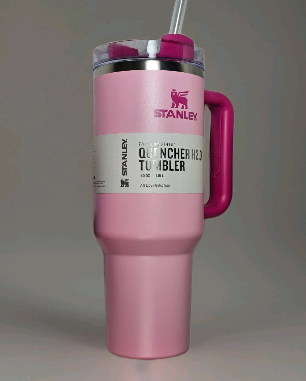 Stanley 40 oz The Quencher Tumbler in Pink with Bonus Accessory pouch NWT