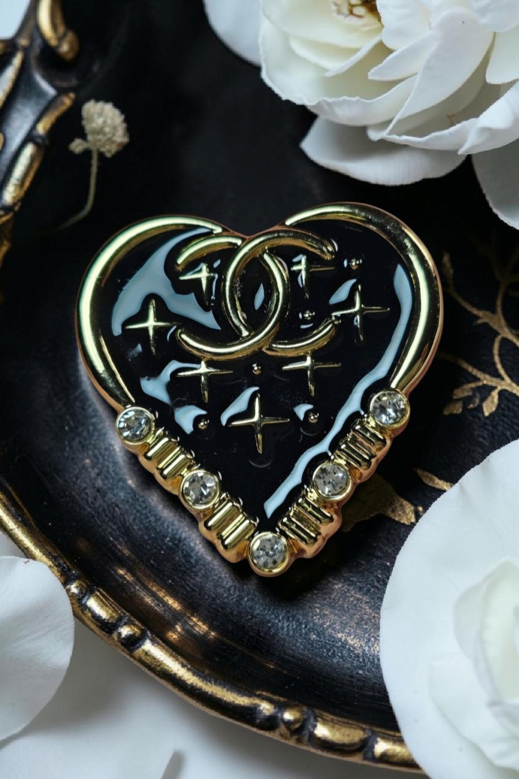 Black and Gold Charm Heart Pin Brooch