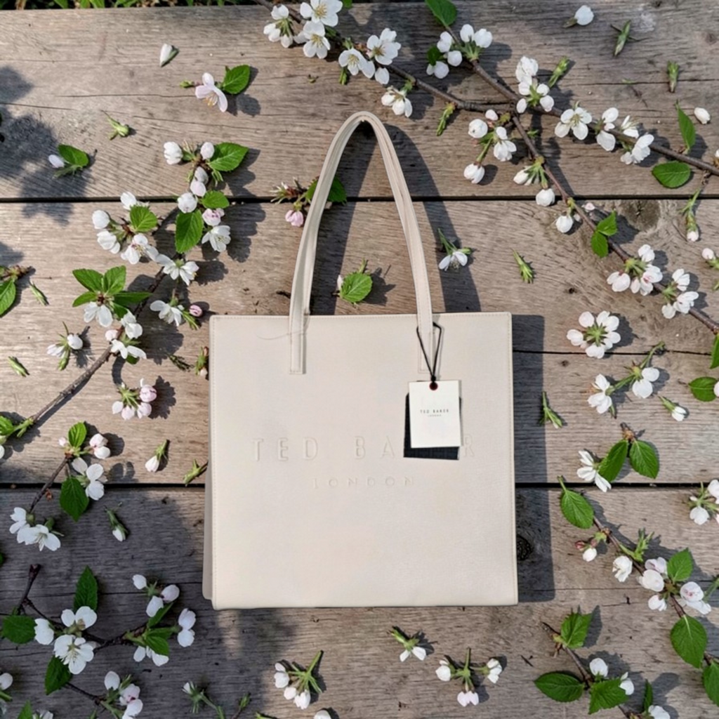 Ted Baker White The ICON Large Leather Tote NWT