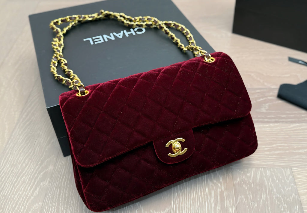 C Logo Velvet Single Flap Bag/ Crossbody