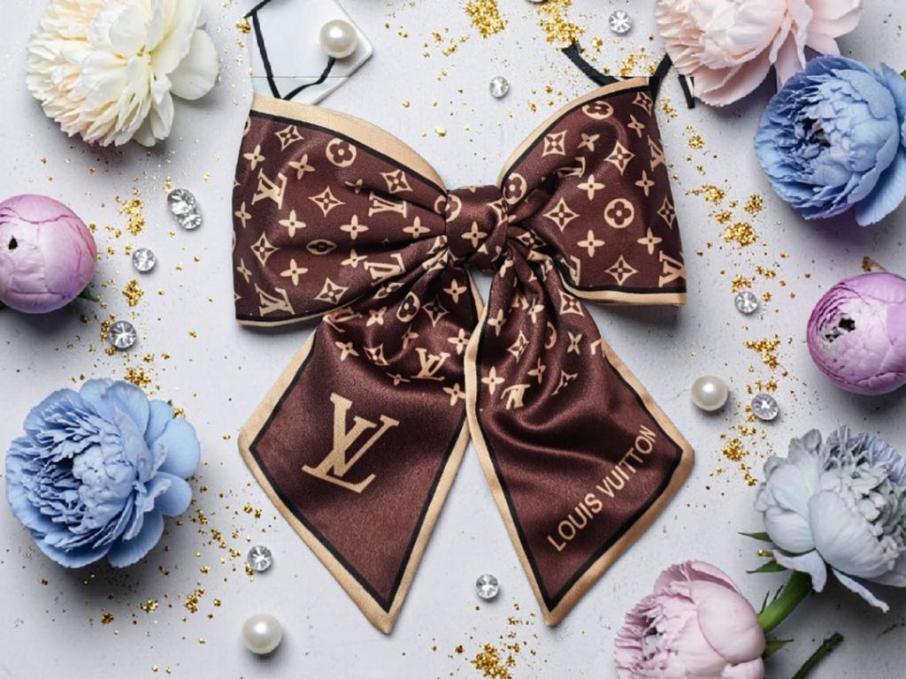 NEW LV logo Brown Monogram Hair Bow Clip