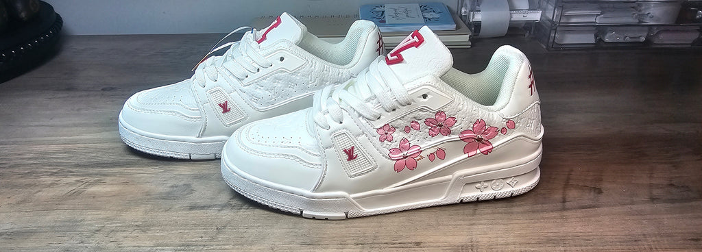 Floral logo sneakers white and pink