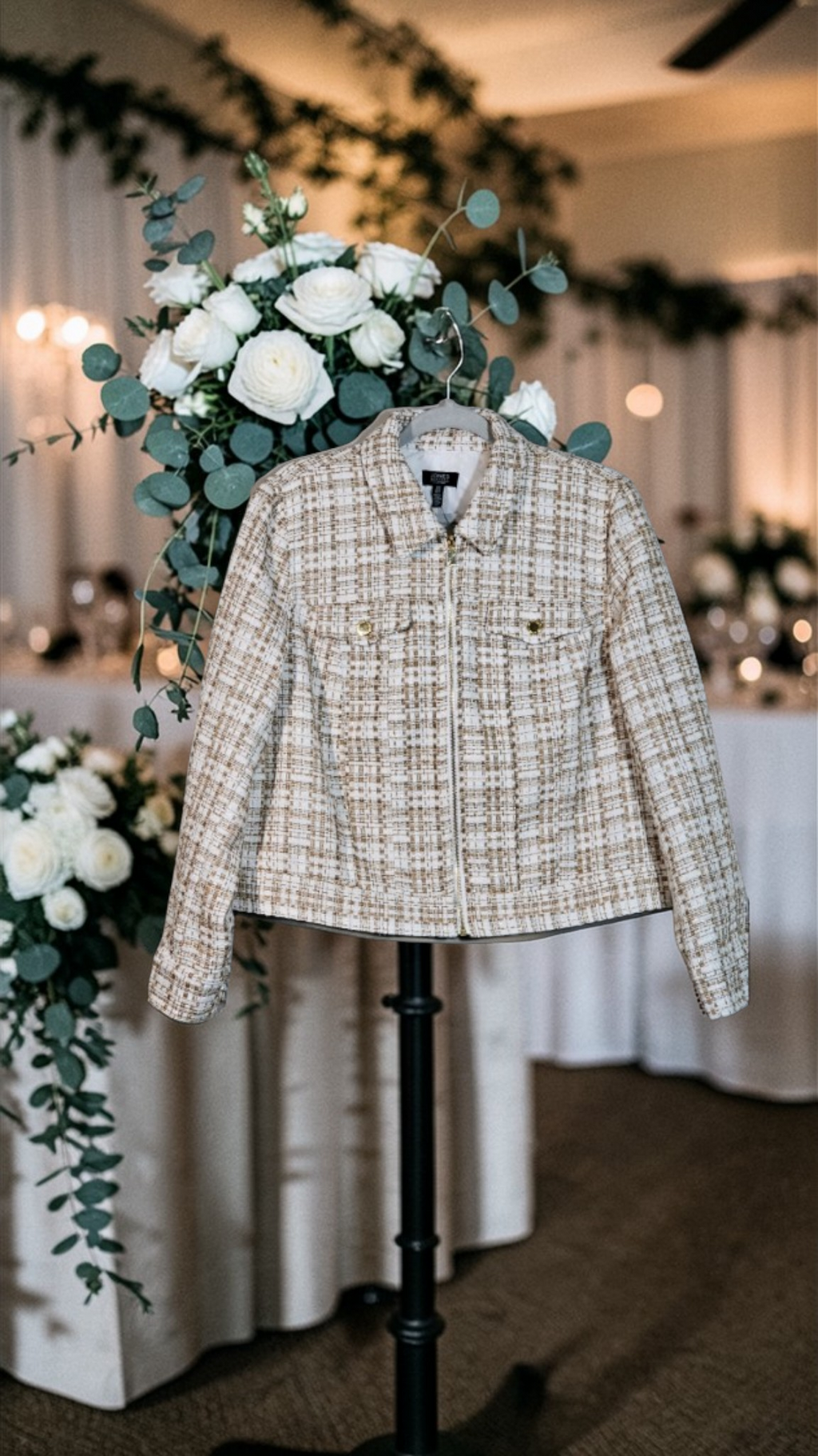 Jones New York White Tweed Jacket Size L