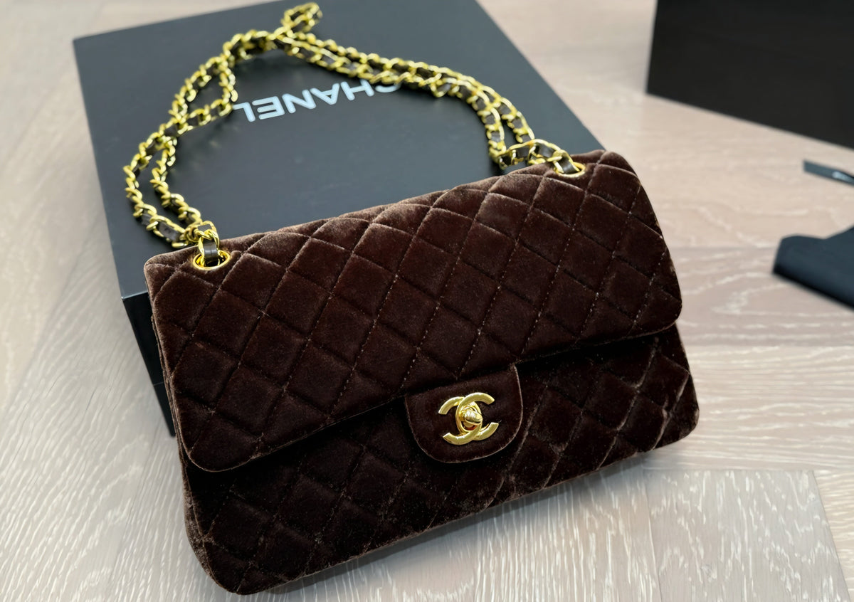 C Logo Velvet Single Flap Bag/ Crossbody