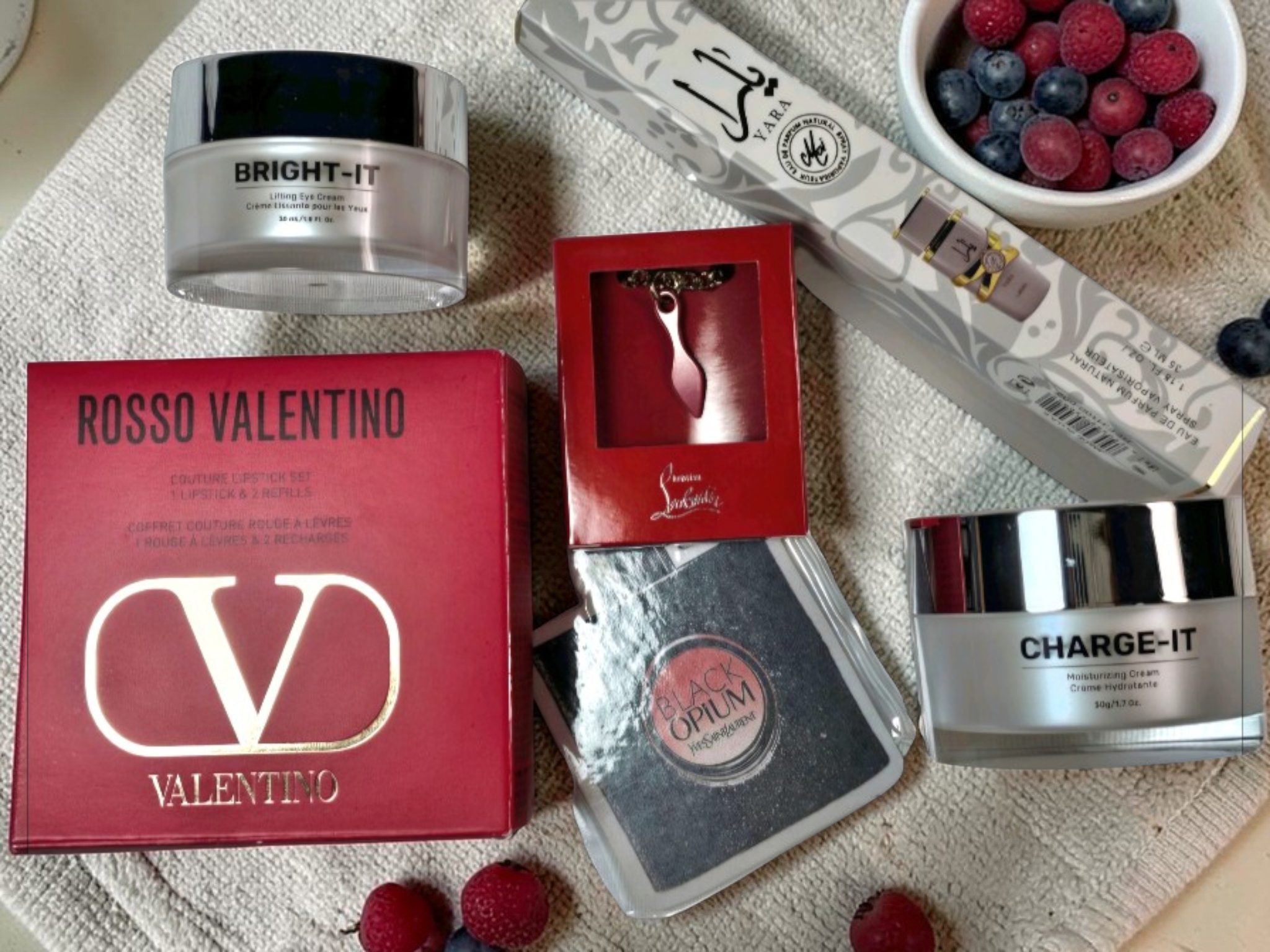 Valentino Lipstick Case plus Lipstick