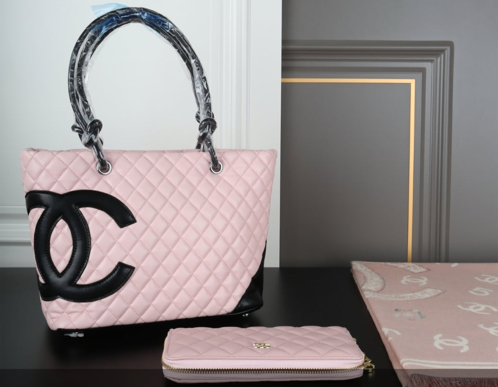 Pink and Black 2 piece c logo set