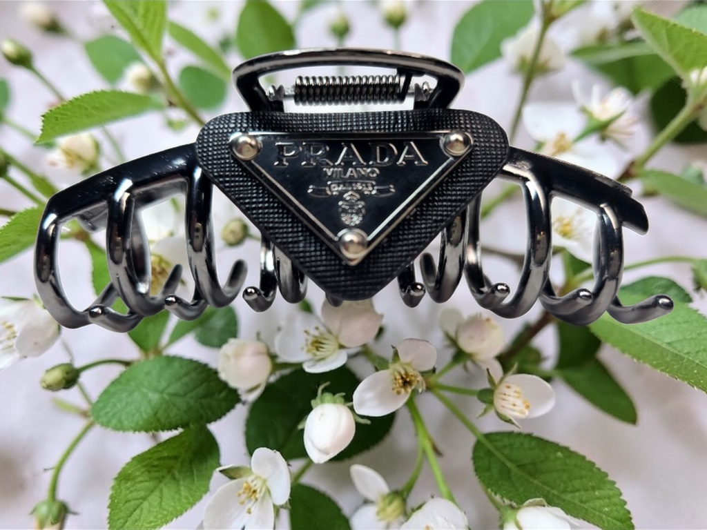 Luxury Leather and metal charm Metal Hair Claw Clip