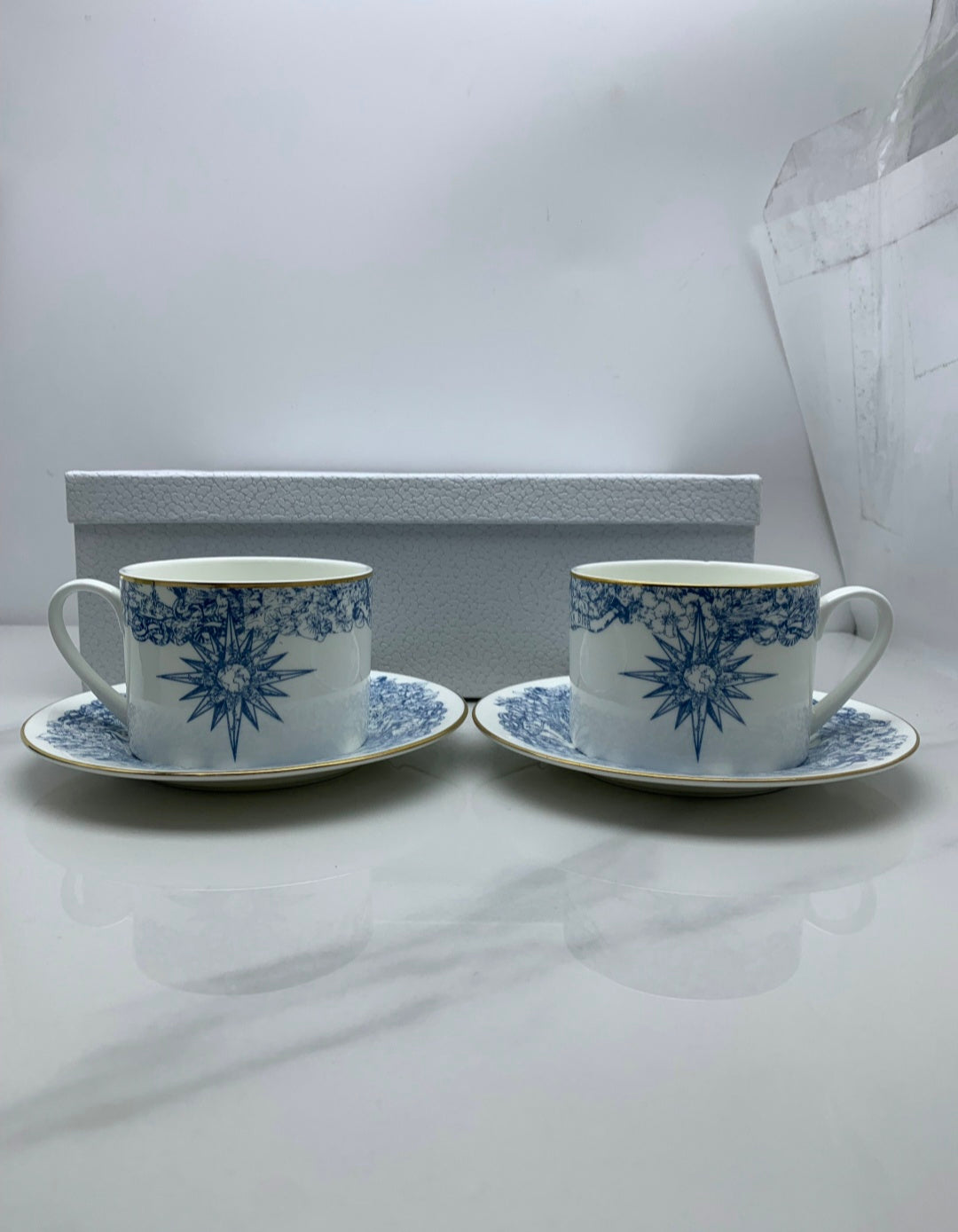 CD Logo coffee Gift Set New With Box