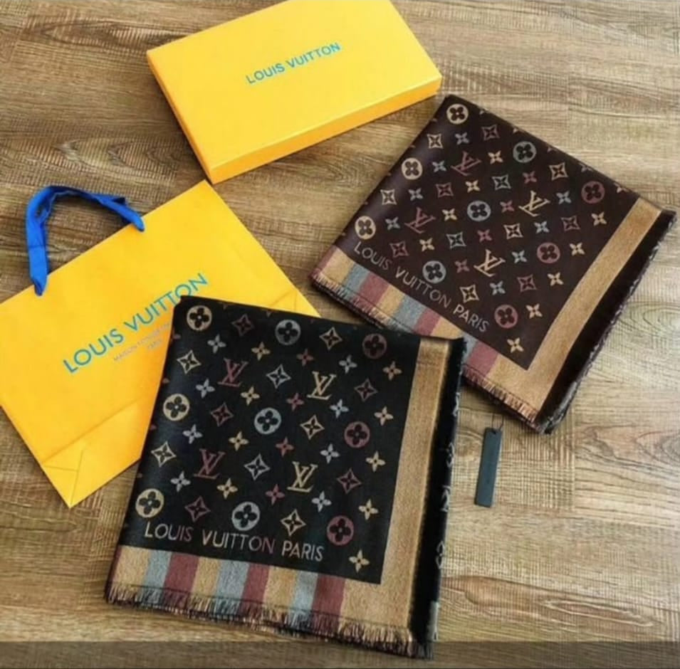 Black or Brown version logo scarf