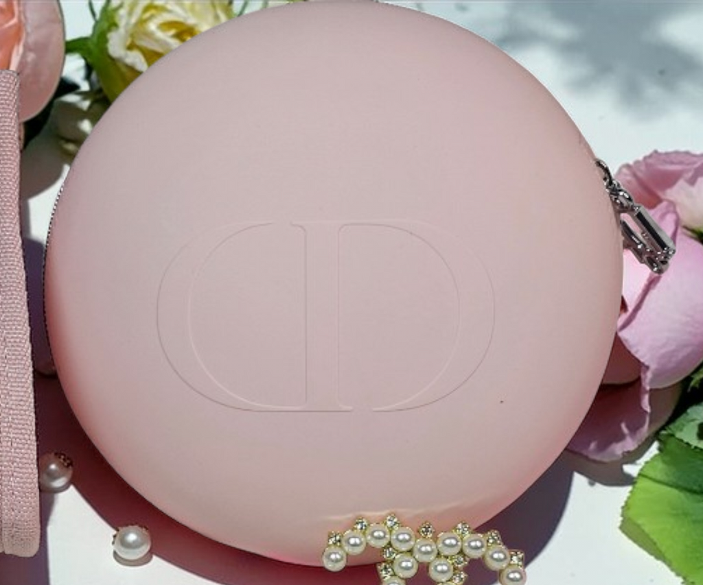 Dior Pink Round Silicone Beauty Case logo zipper pull