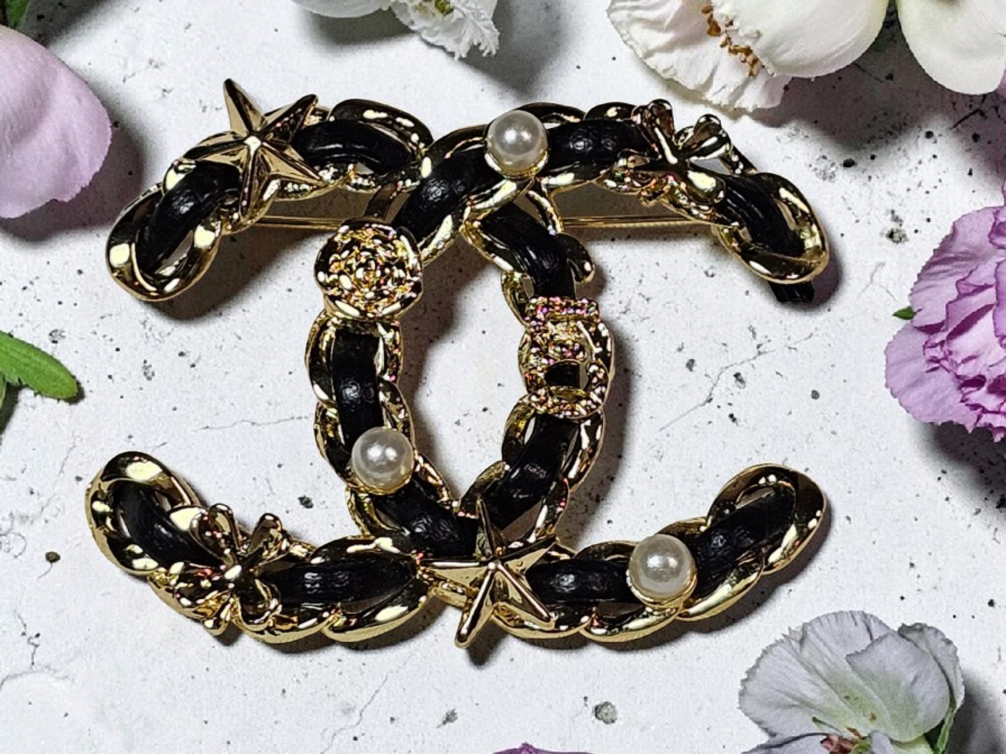 Black and Gold Braided Charm Logo Pin Brooch