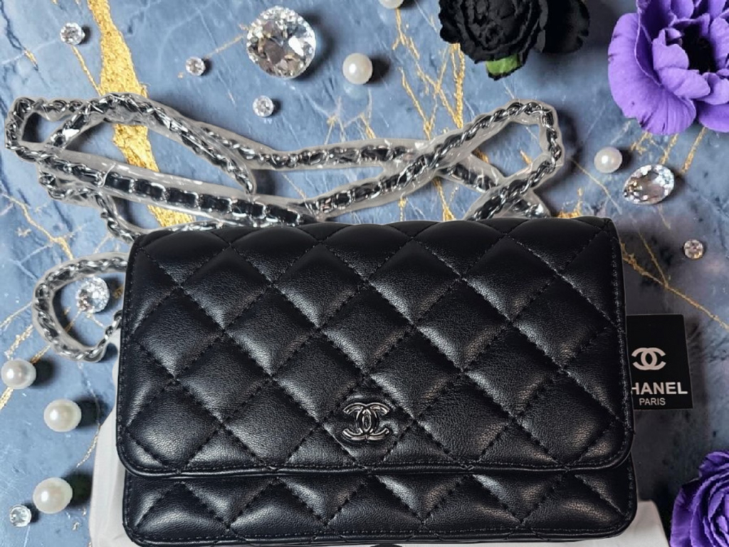 CC logo Black Single Flap Leather Crossbody w/ Silver hardware NWT