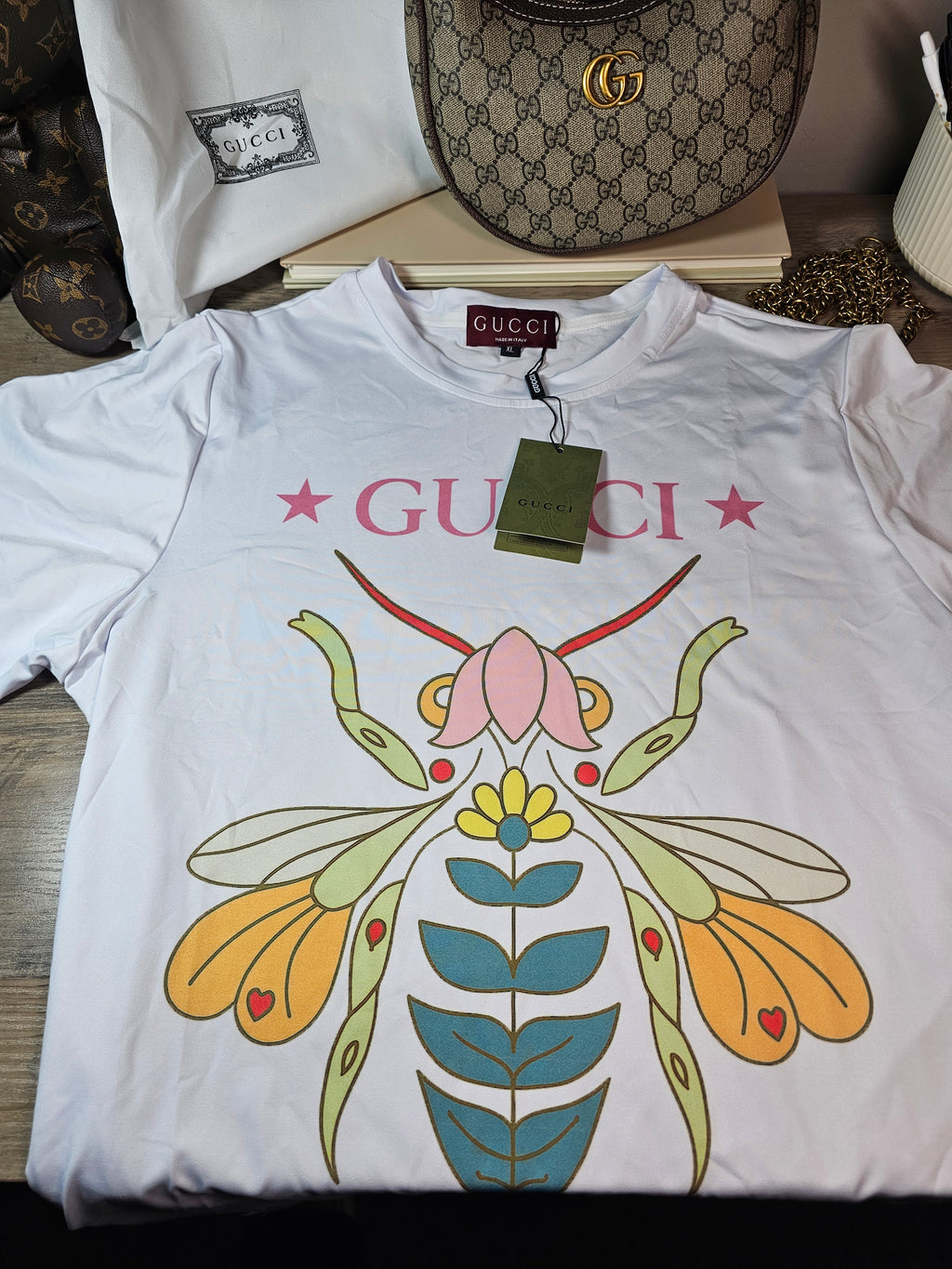 GG Logo Summer Bee 🐝 Tee Size XL