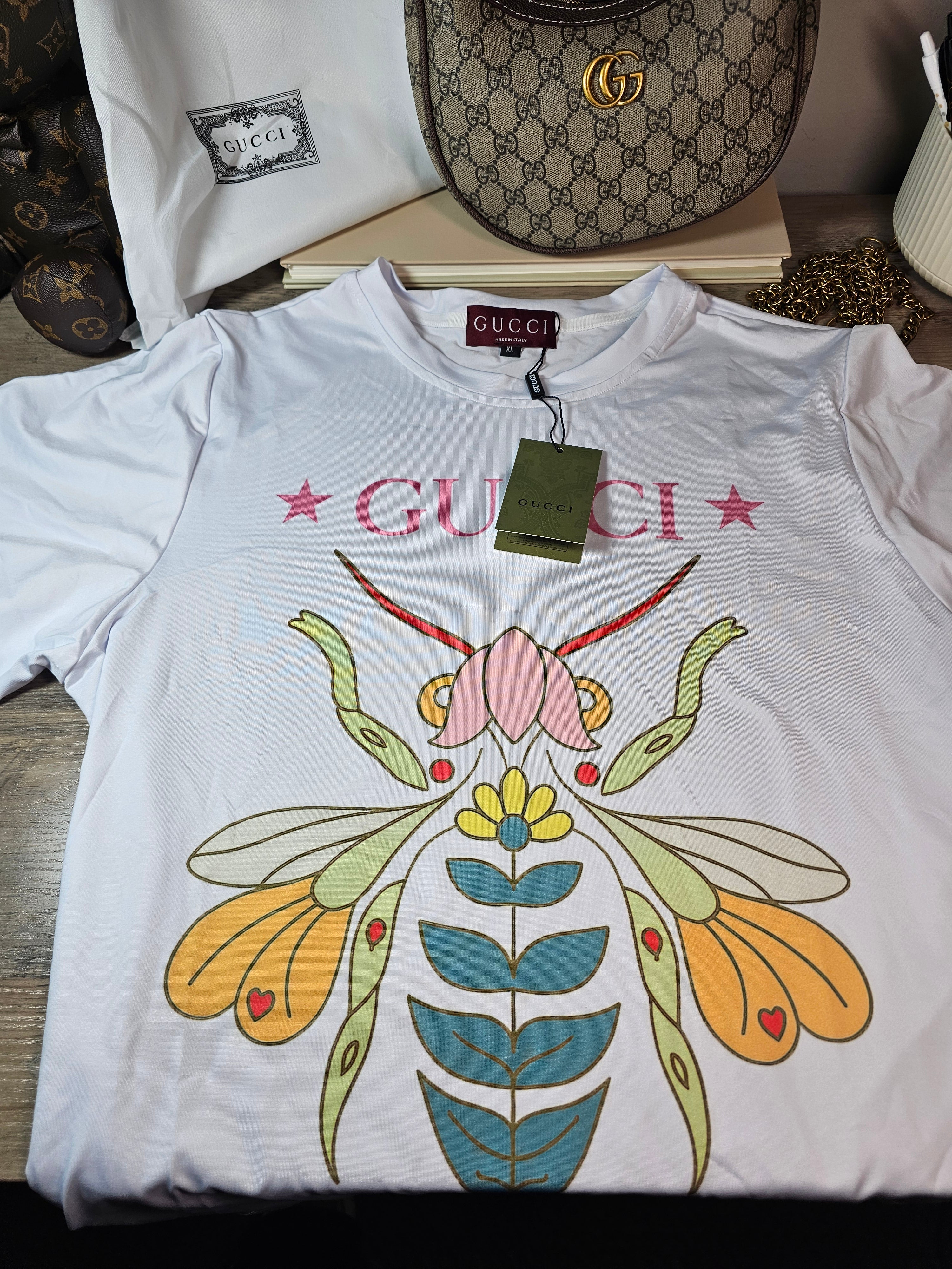 GG Logo Summer Bee 🐝 Tee Size XL