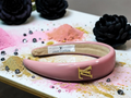 Louis logo Charm Headband Pink Patent