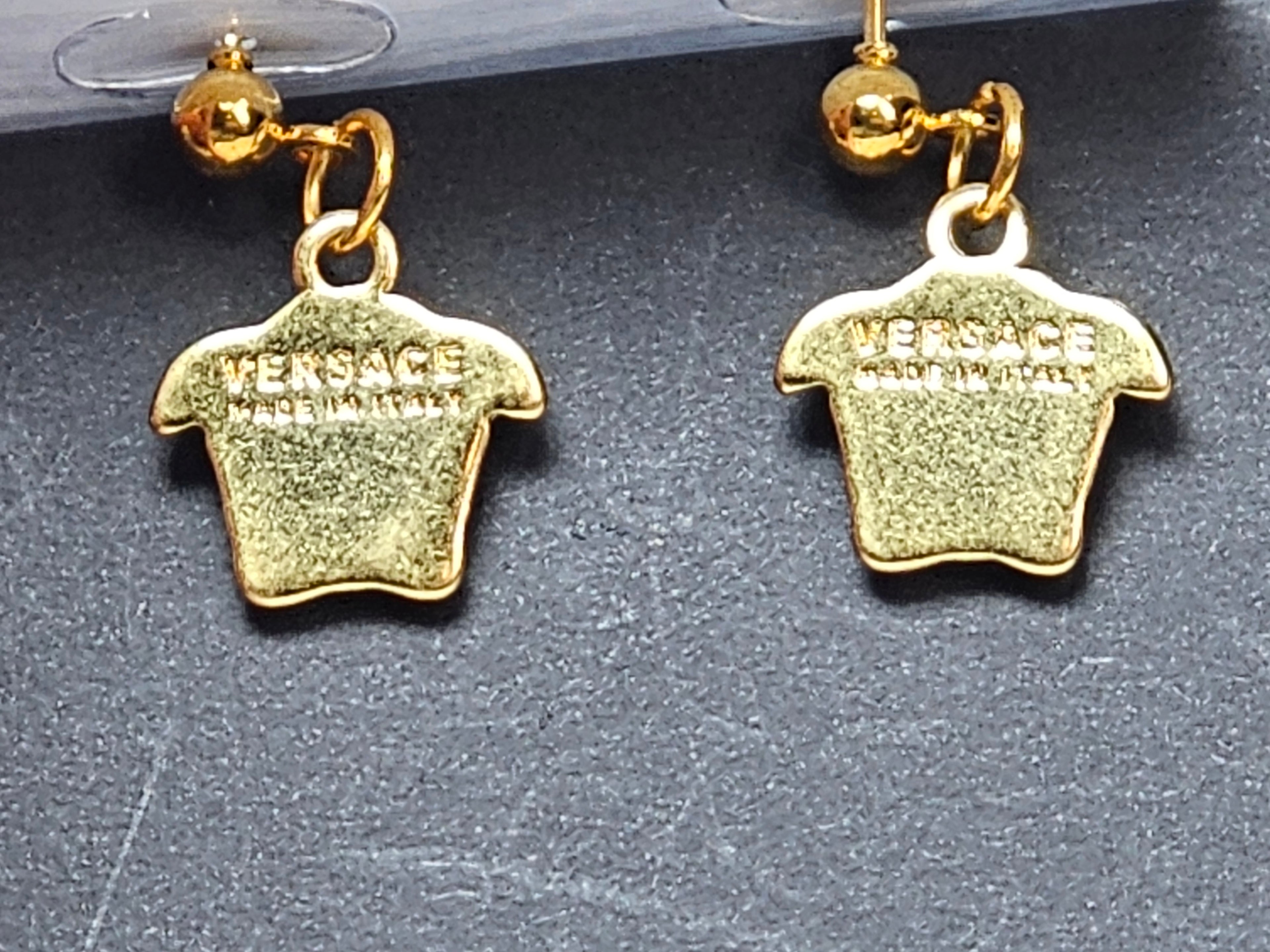 Medusa Charm earrings Gold Dangle