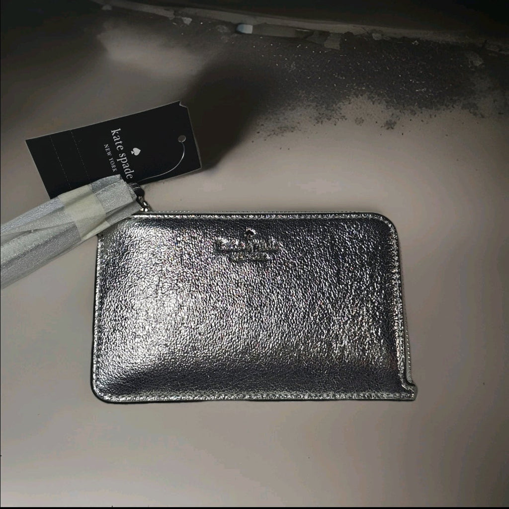 kate spade Silver Card case/ Wallet Wristlet NWT
