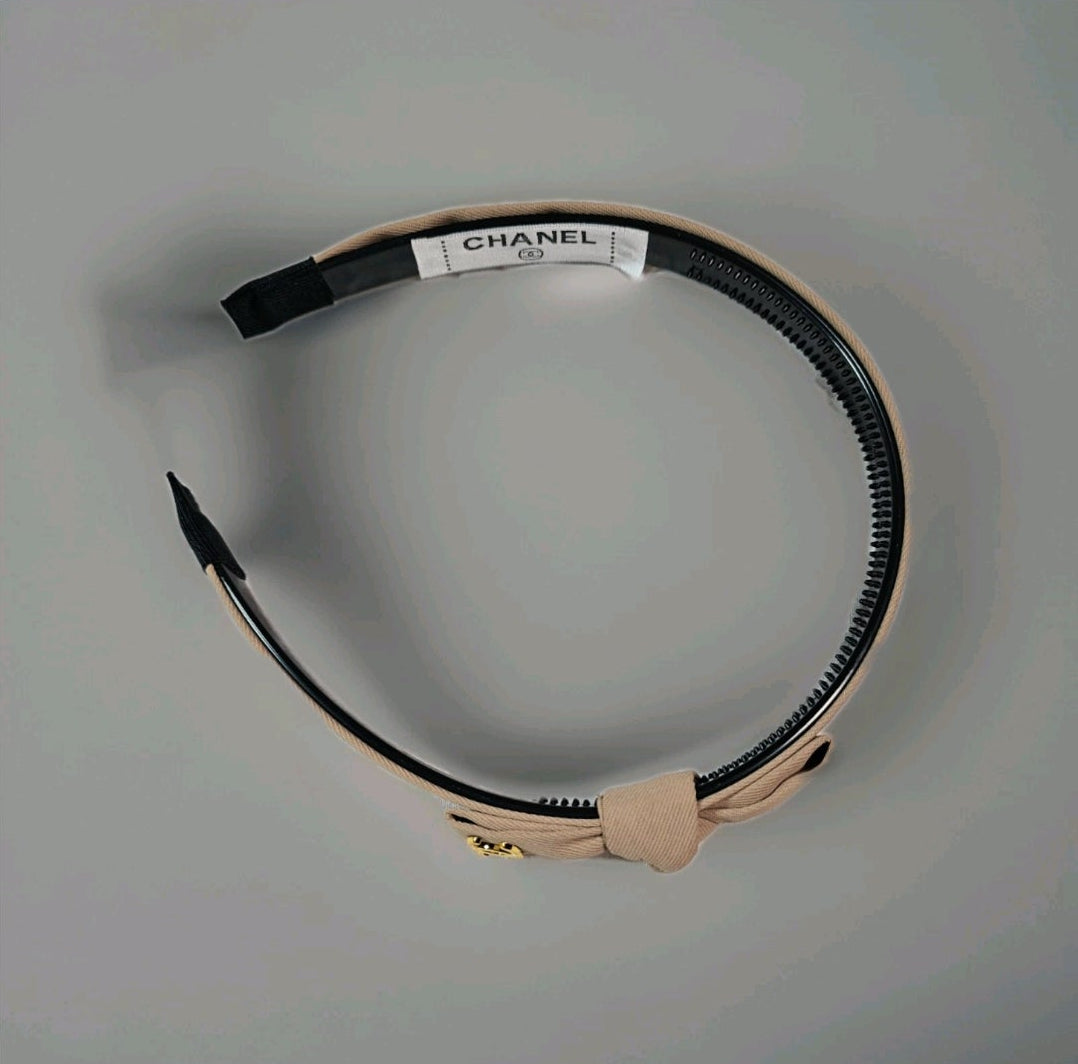 CC logo Light Beige Bow Headband