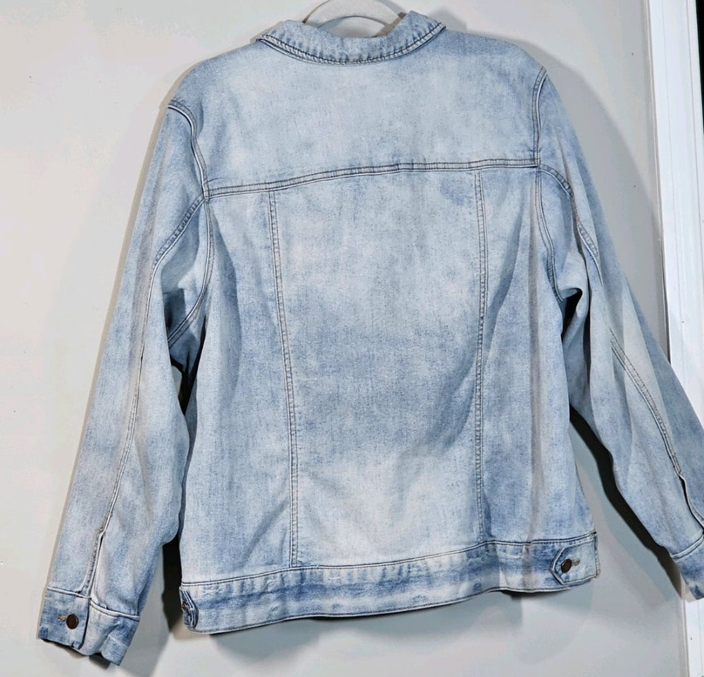 Market and Spruce Light Blue Denim Jacket Like New