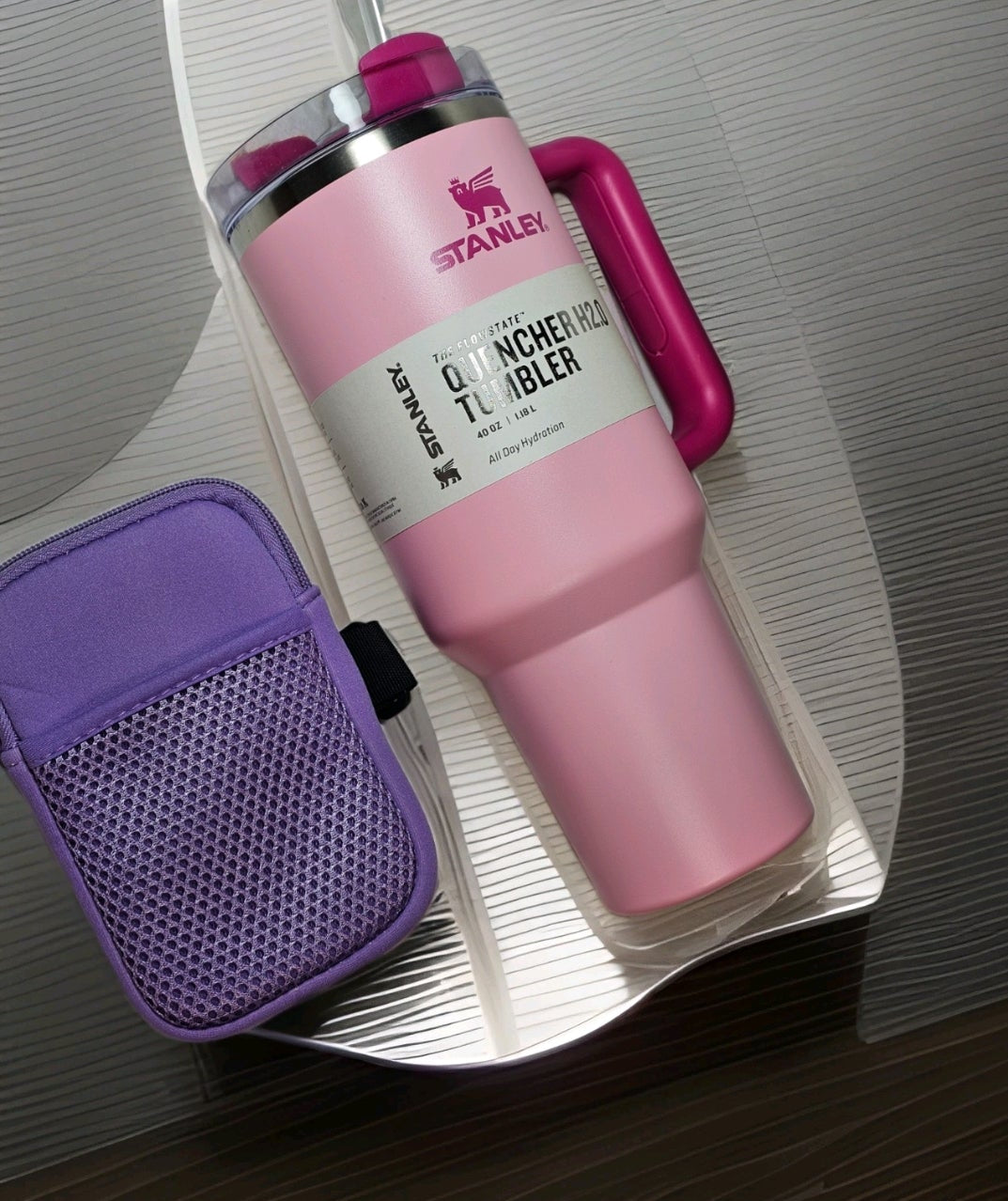 Stanley 40 oz The Quencher Tumbler in Pink with Bonus Accessory pouch NWT