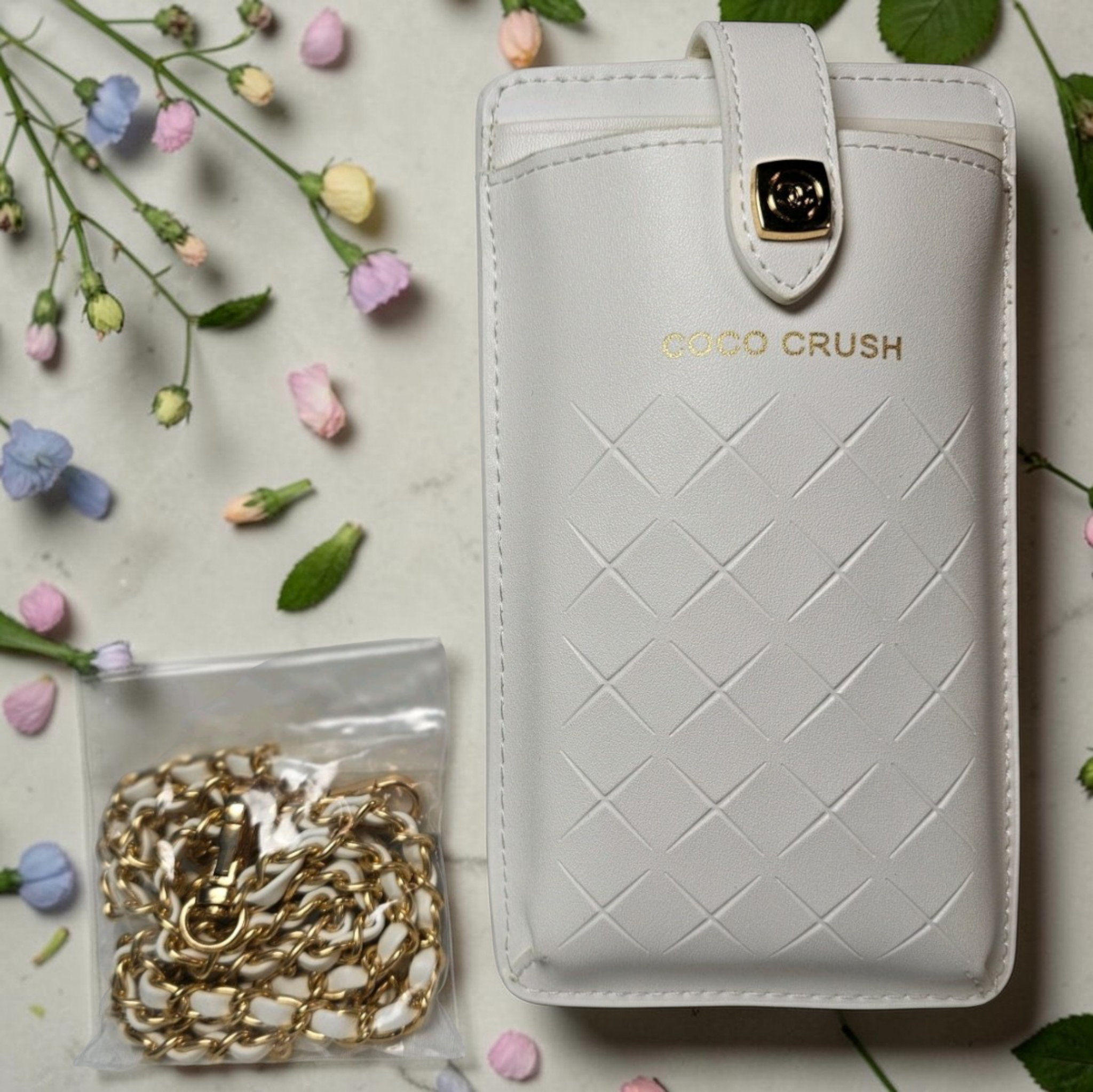 Chanel COCO CRUSH White Quilted Leather Crossbody Phone case w/ Matching chain strap