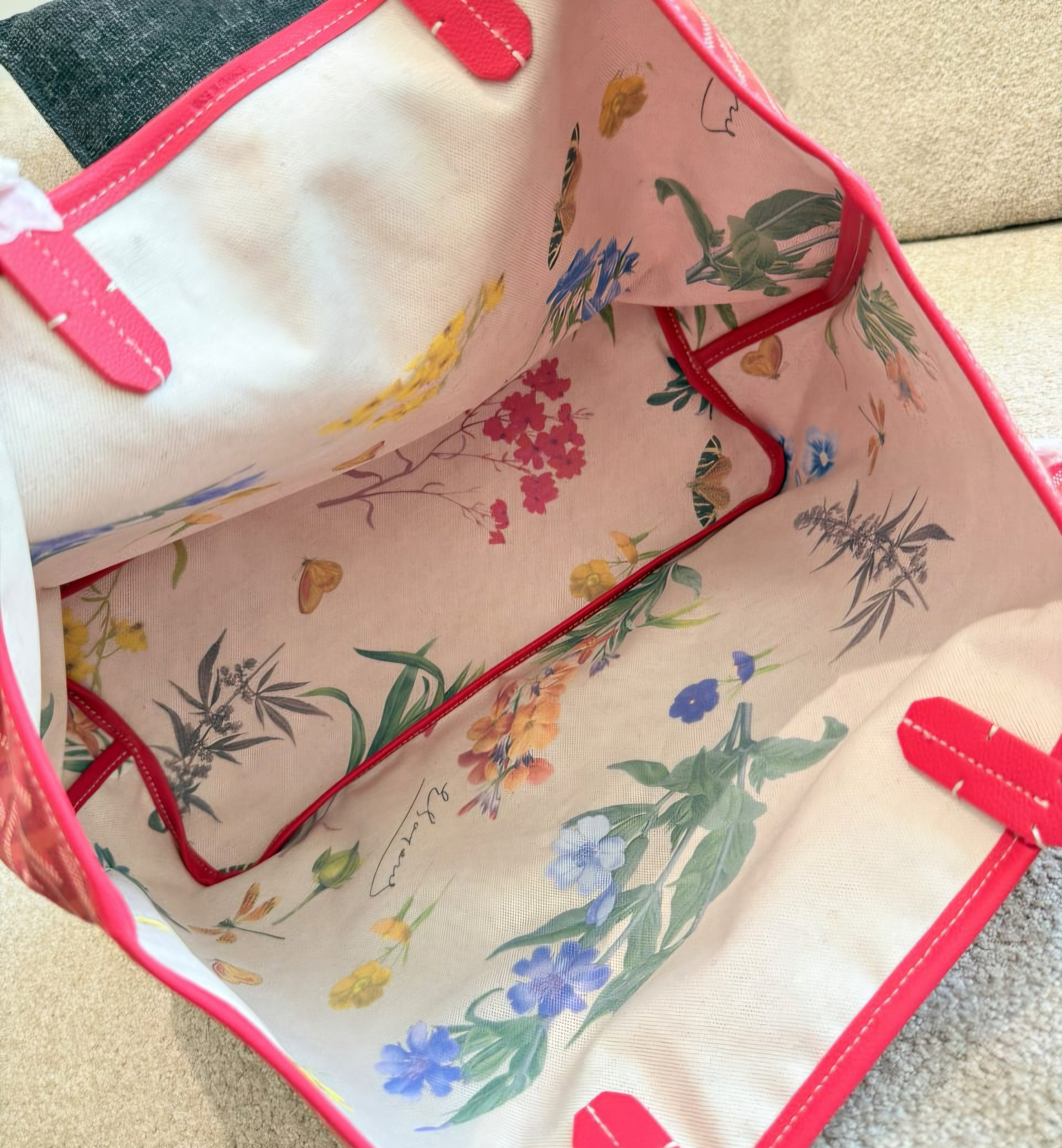 Go limited edition tote bag and pouch set Red or Blue floral