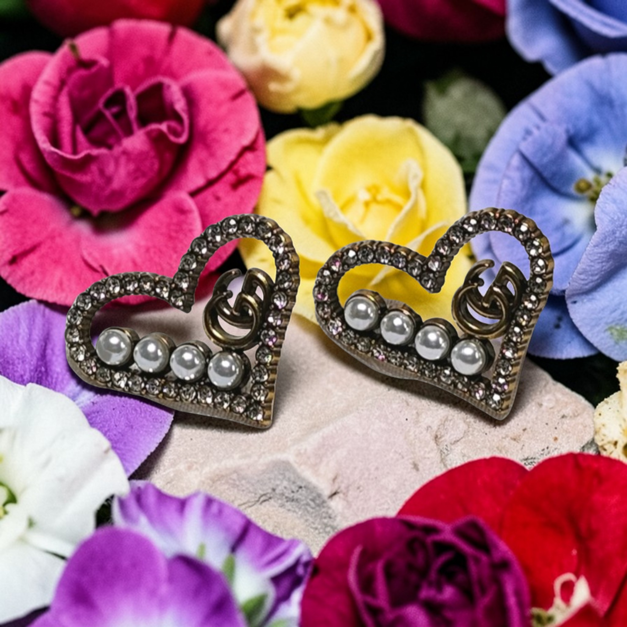 Gucci Antique Gold Charm Heart Pierced Stud Earrings