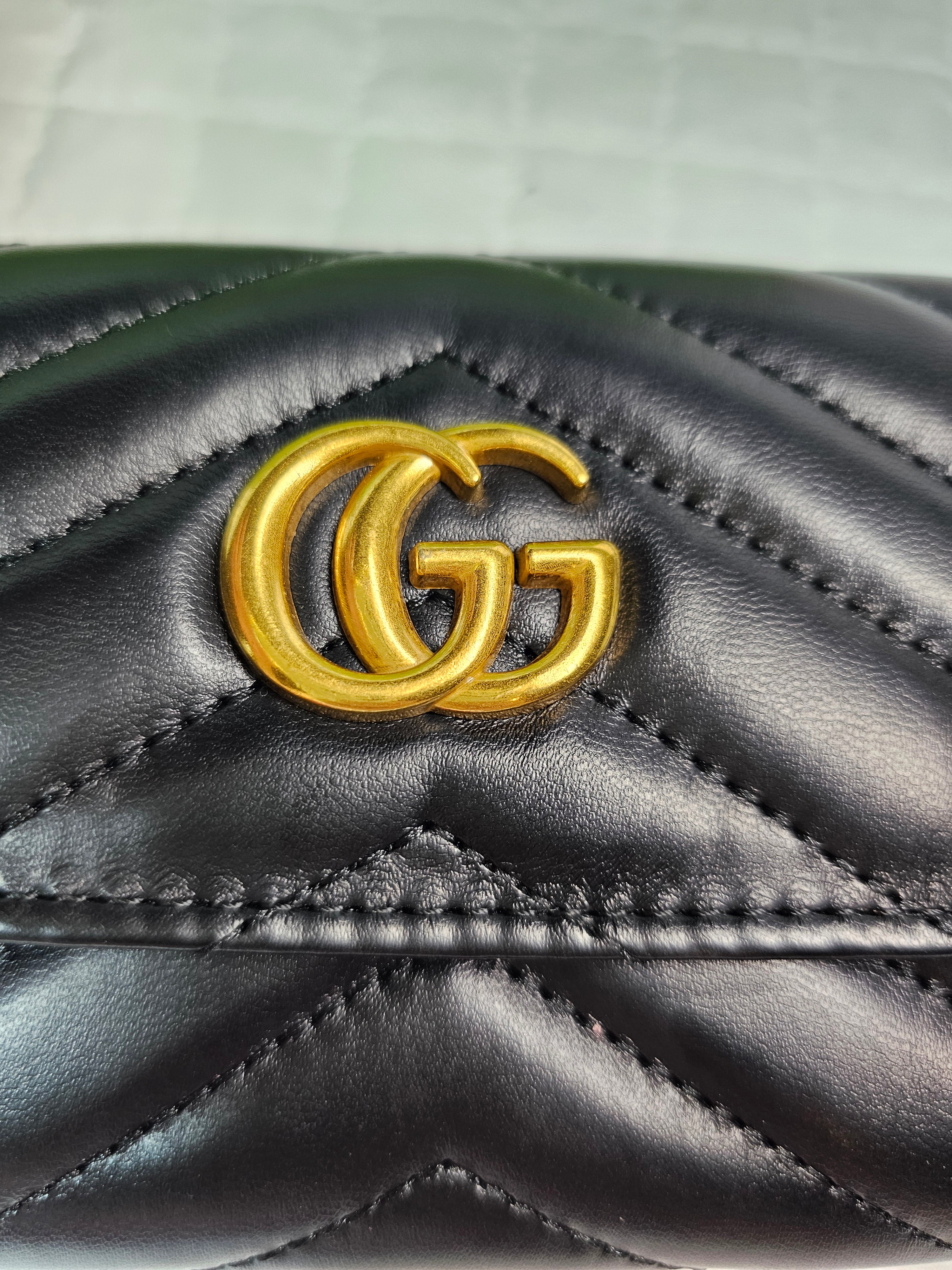 Boutique GG Leather Long Wallet w/ Gold hardware and gift box