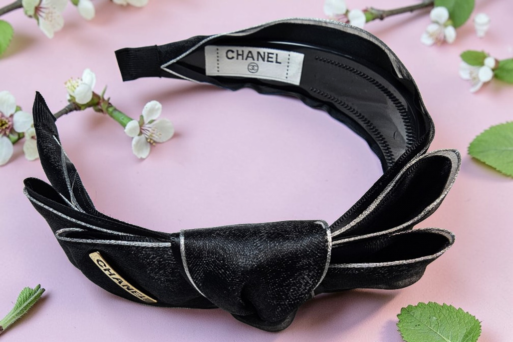 CC logo charm Black Satin Bow Headband