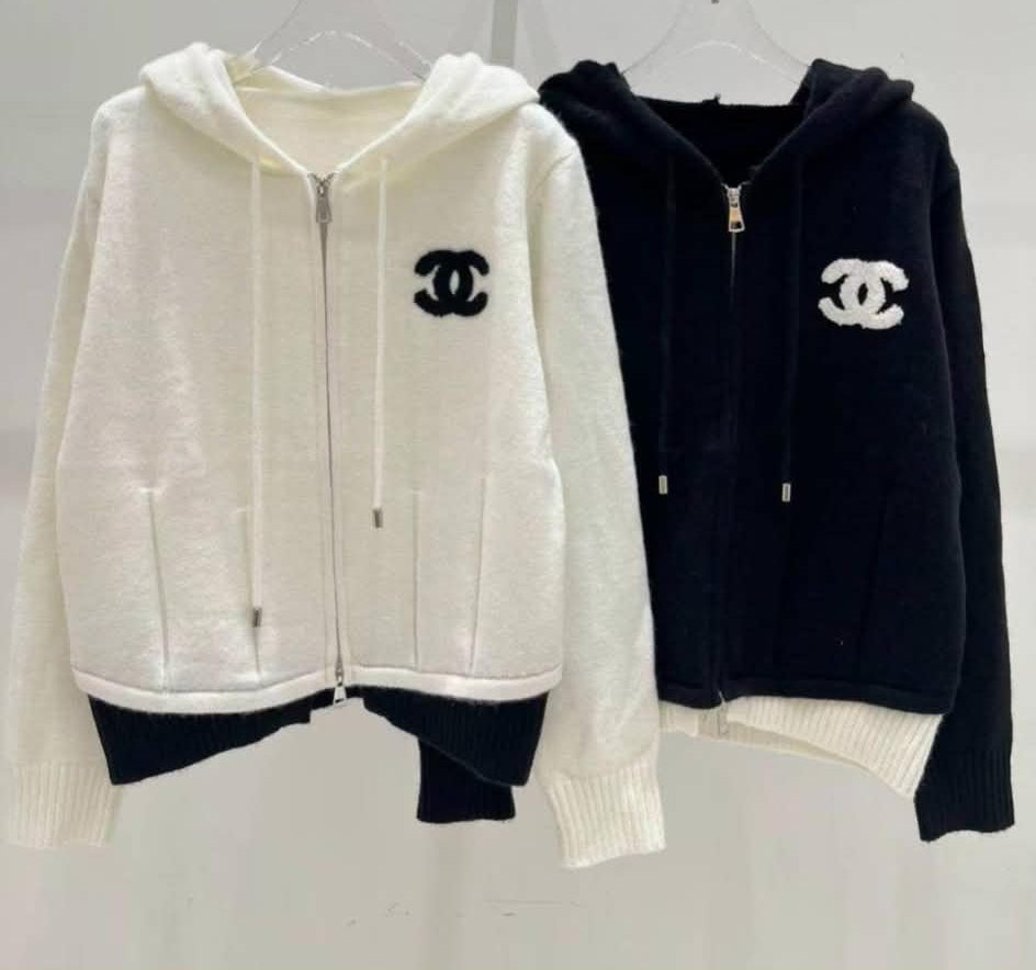 C Logo Sweater Jacket