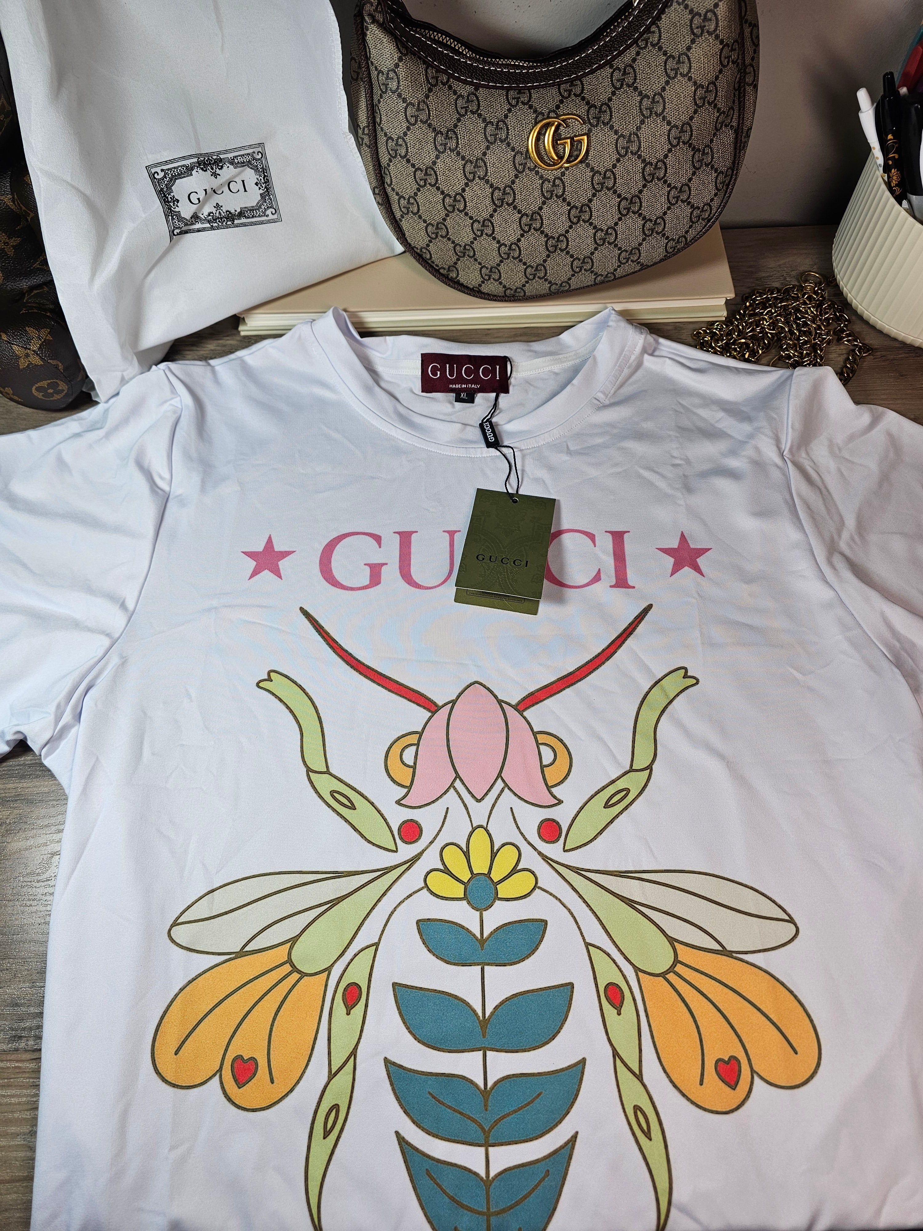 GG Logo Summer Bee 🐝 Tee Size XL