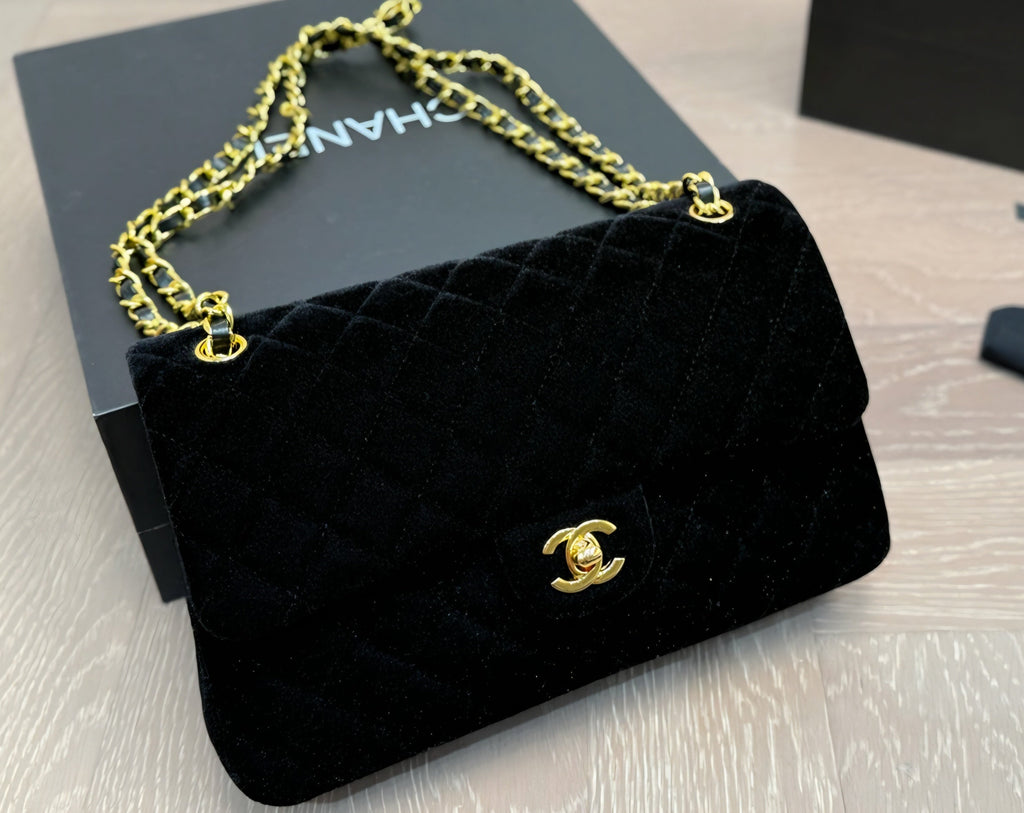 C Logo Velvet Single Flap Bag/ Crossbody