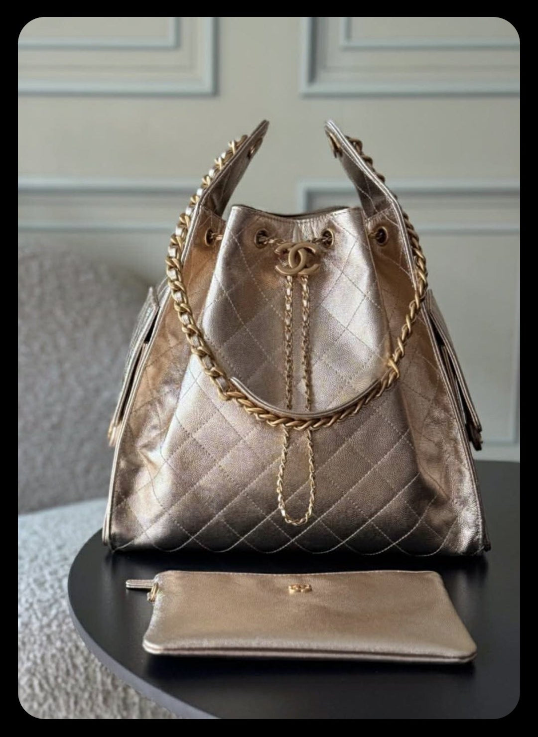 The golden pink version of the high tier Drawstring bag