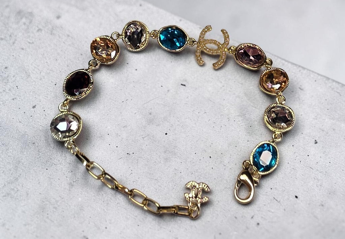 C Logo multicolor gemstone Link Bracelet