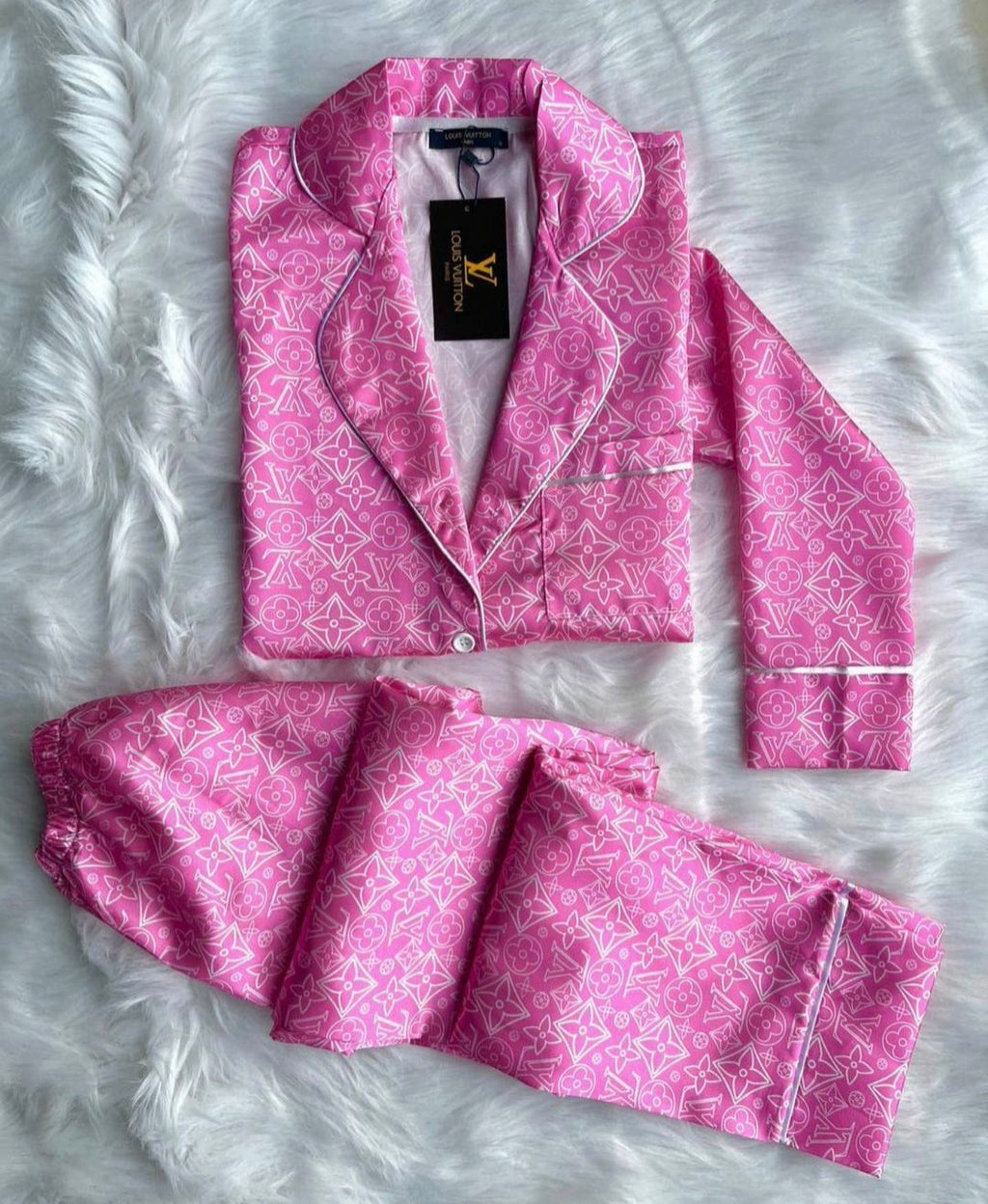 Pink L Monogram Abstract logo PJ set